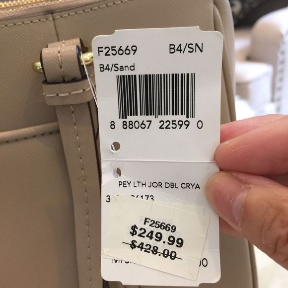 NWT COACH PEYTON LEATHER JORDAN DOUBLE ZIP CARRYALL - Picture 6 of 6